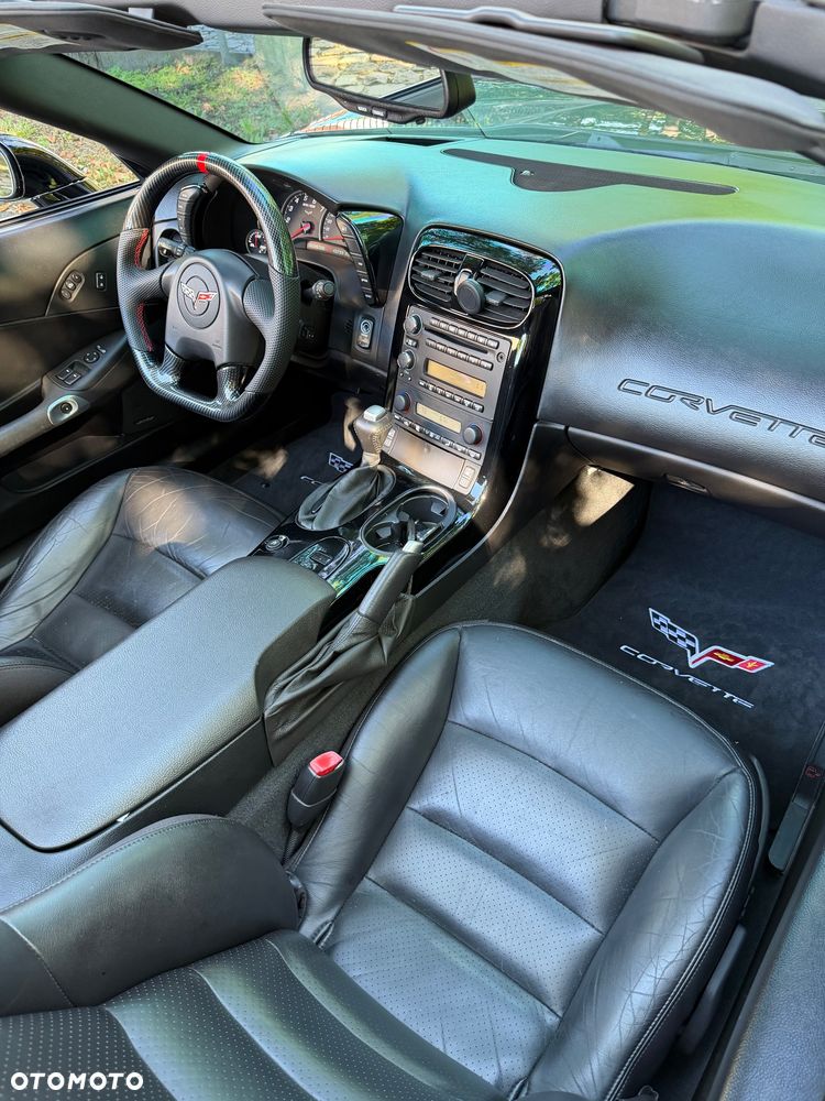 Chevrolet Corvette - 8