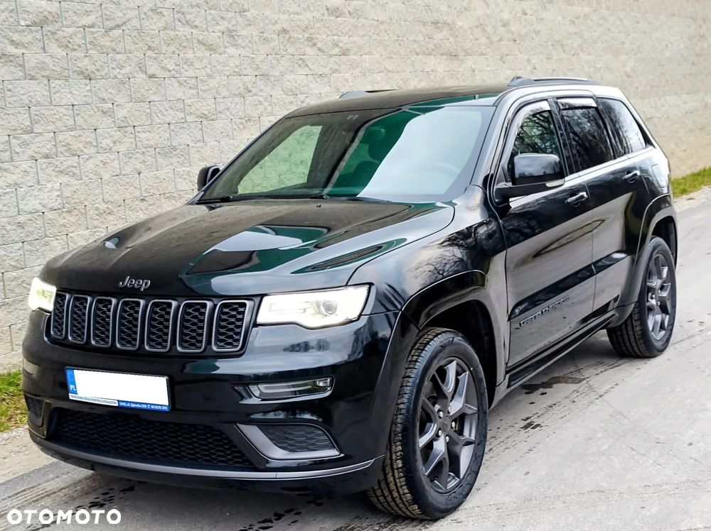 Jeep Grand Cherokee - 1
