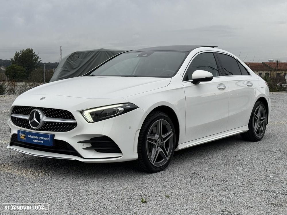 Mercedes-Benz A 250 Limousine e AMG Line - 3