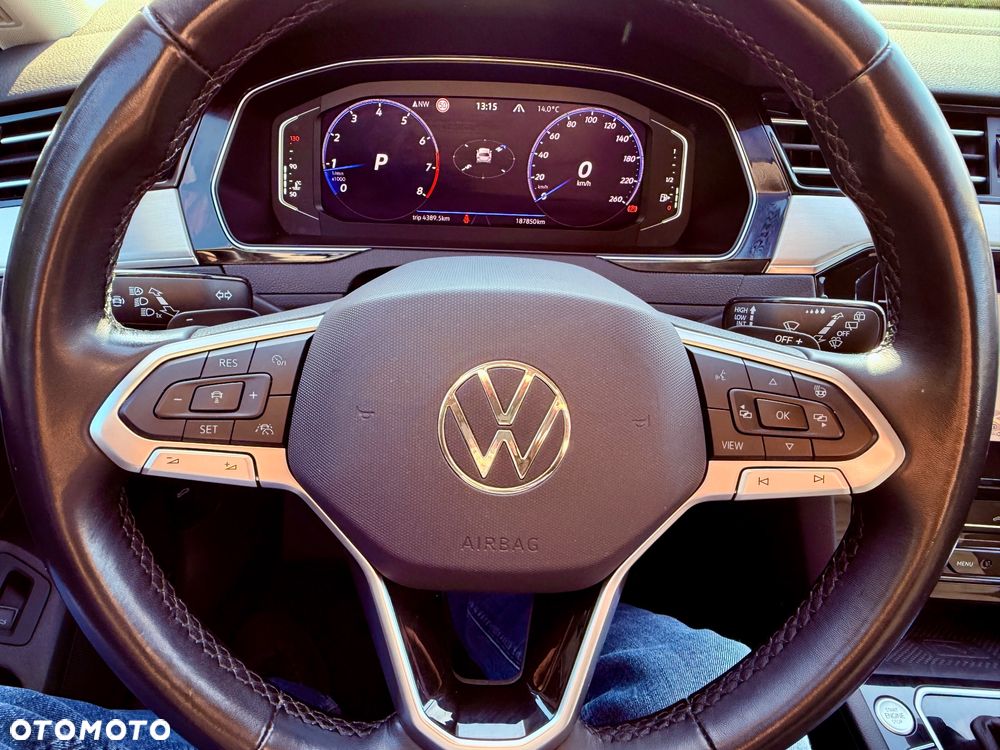 Volkswagen Passat 2.0 TSI Elegance DSG - 35