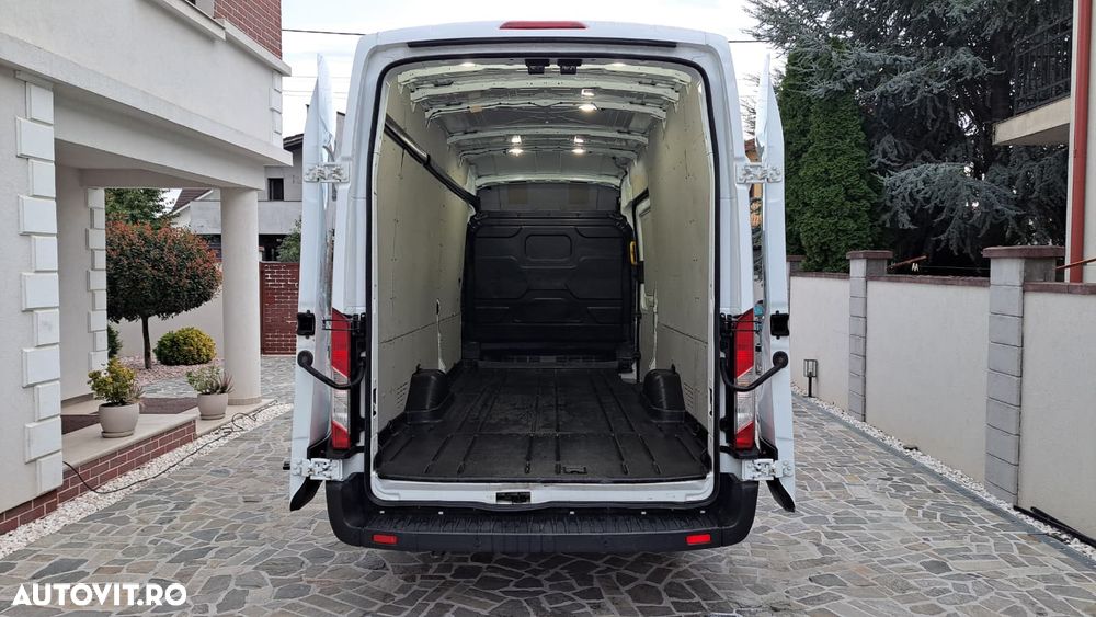 Ford TRANSIT VAN TREND L4H3 RWD - 11