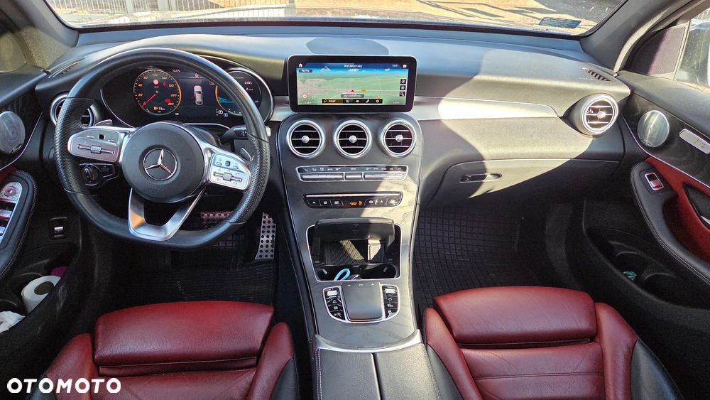 Mercedes-Benz GLC - 13