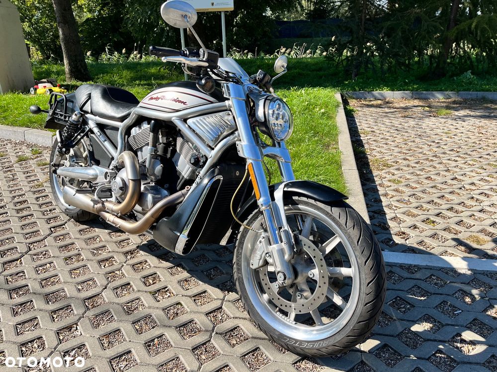 Harley-Davidson V-Rod Street Rod - 5