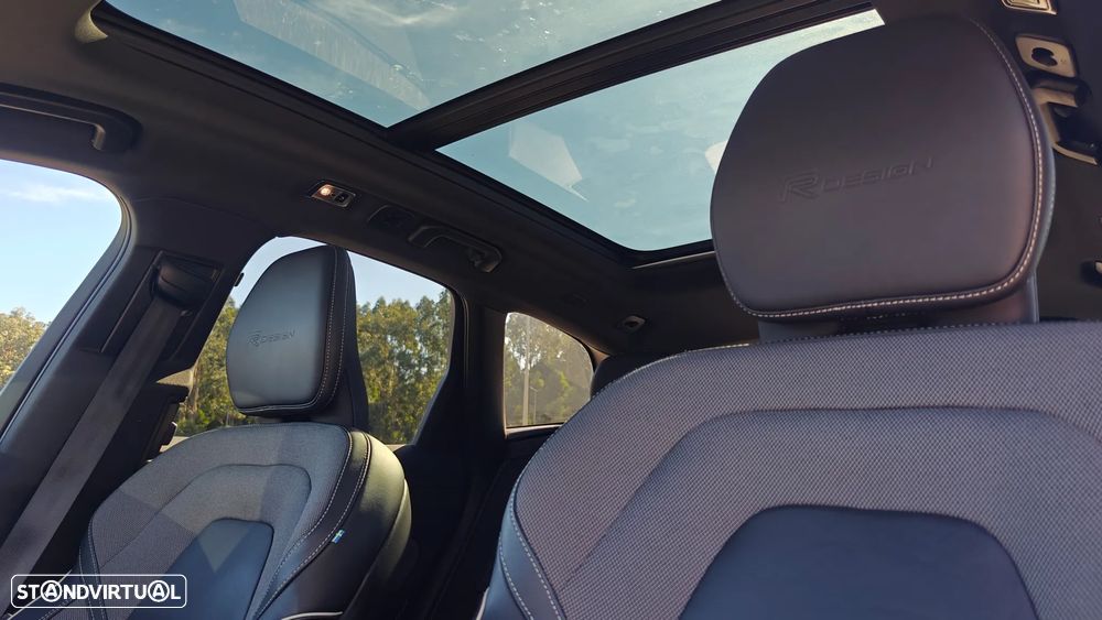 Volvo XC 60 2.0 T8 PHEV R-Design AWD - 23