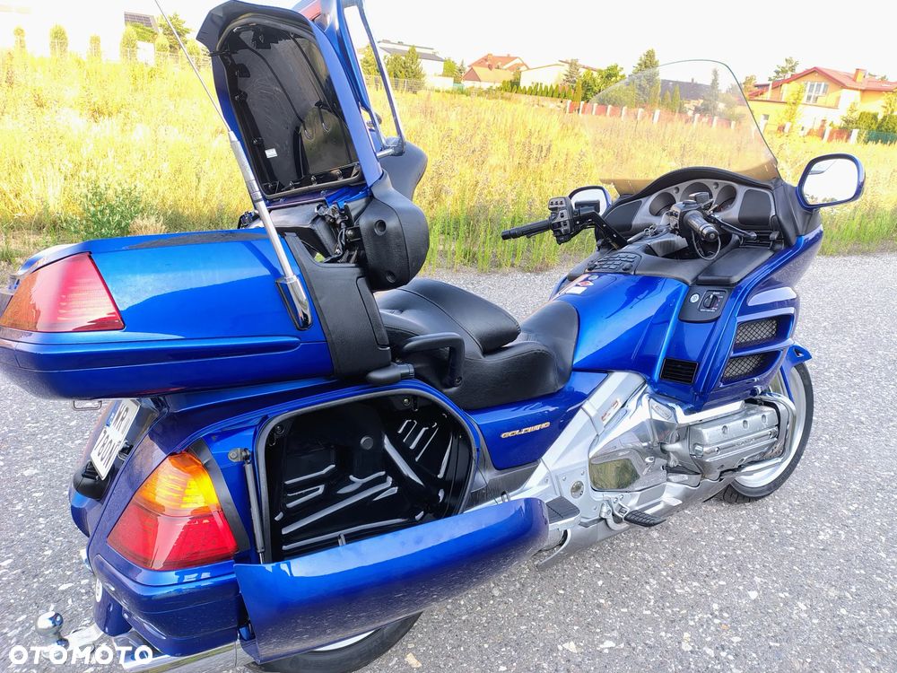 Honda GL - 8