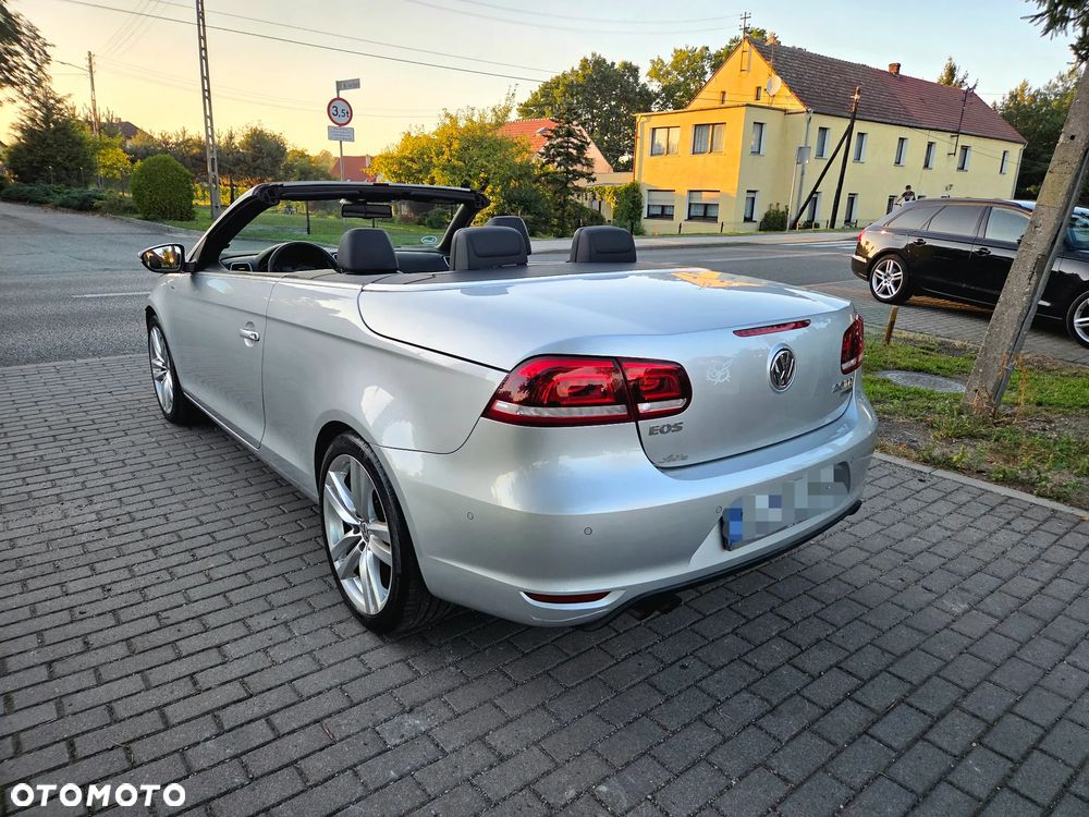 Volkswagen Eos 2.0 TDI DPF BlueMotion Technology Cup - 9
