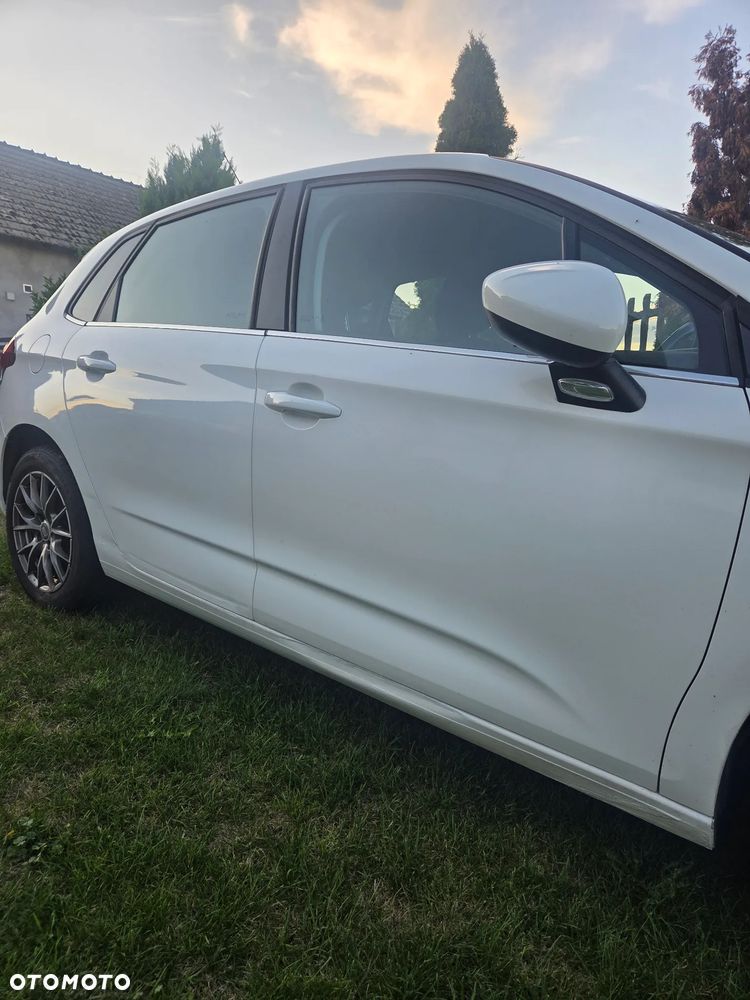 Citroën C4 - 11