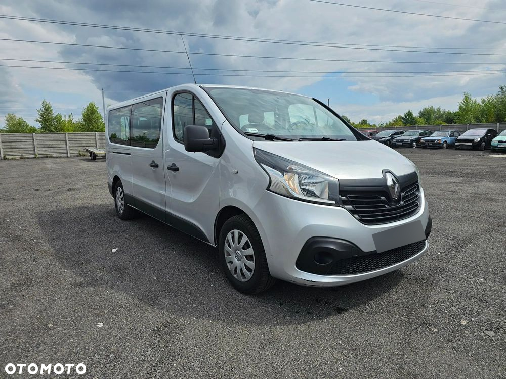 Renault Trafic - 2
