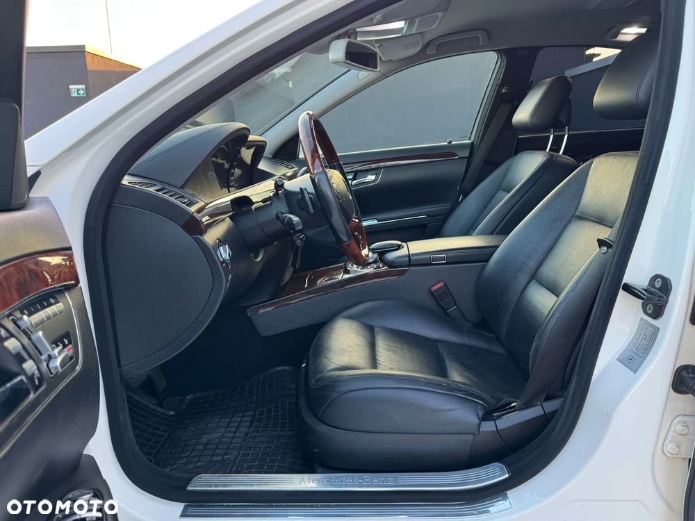 Mercedes-Benz Klasa S 350 CDI 4-Matic BlueEff - 23