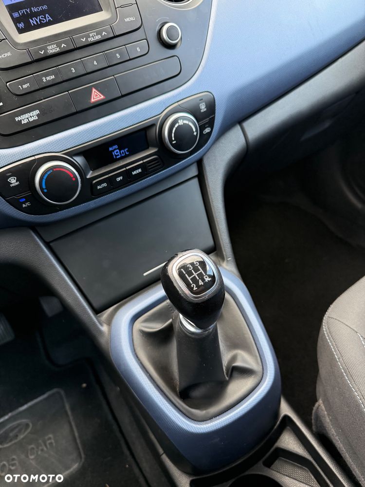 Hyundai i10 1.0 BlueDrive Go - 29
