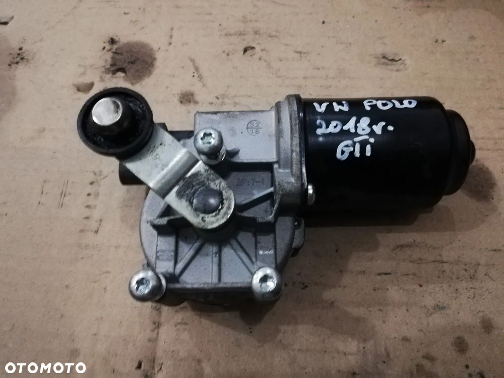 VW Polo Silniczek wycieraczek szyby przedniej 2G2955113