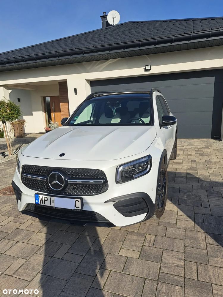 Mercedes-Benz GLB 200 AMG Line 7G-DCT - 1
