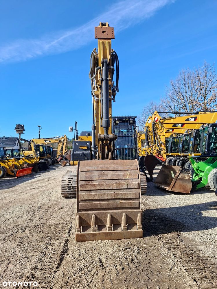 Caterpillar CAT 320 EL - 13