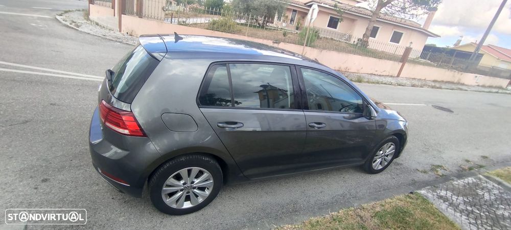 VW Golf 1.0 TSI Confortline - 6