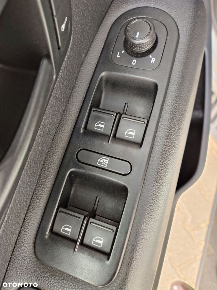Volkswagen Amarok 3.0 V6 TDi 4MOTION Comfortline - 14