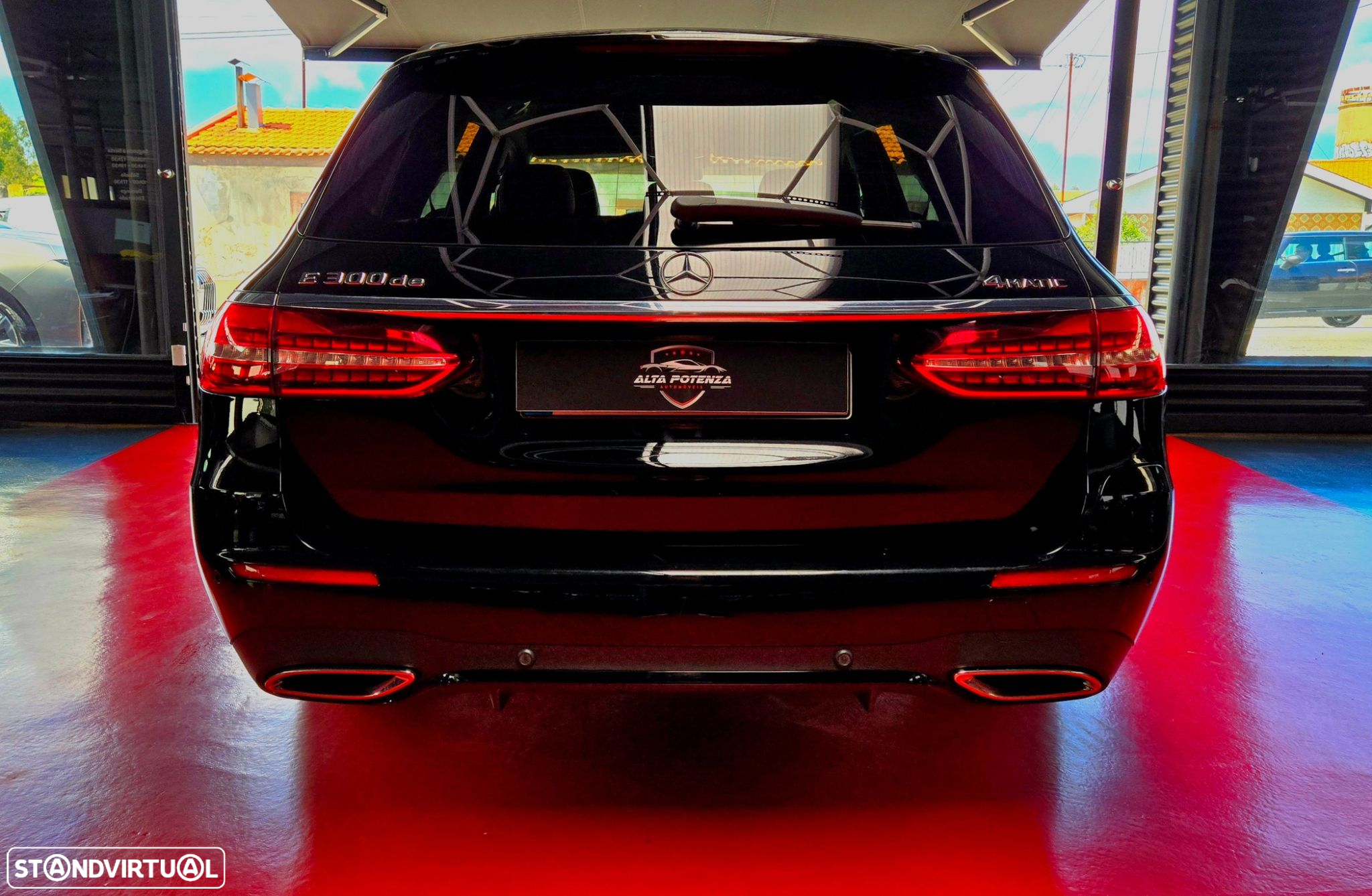 Mercedes-Benz E 300 de AMG Line 4Matic - 9