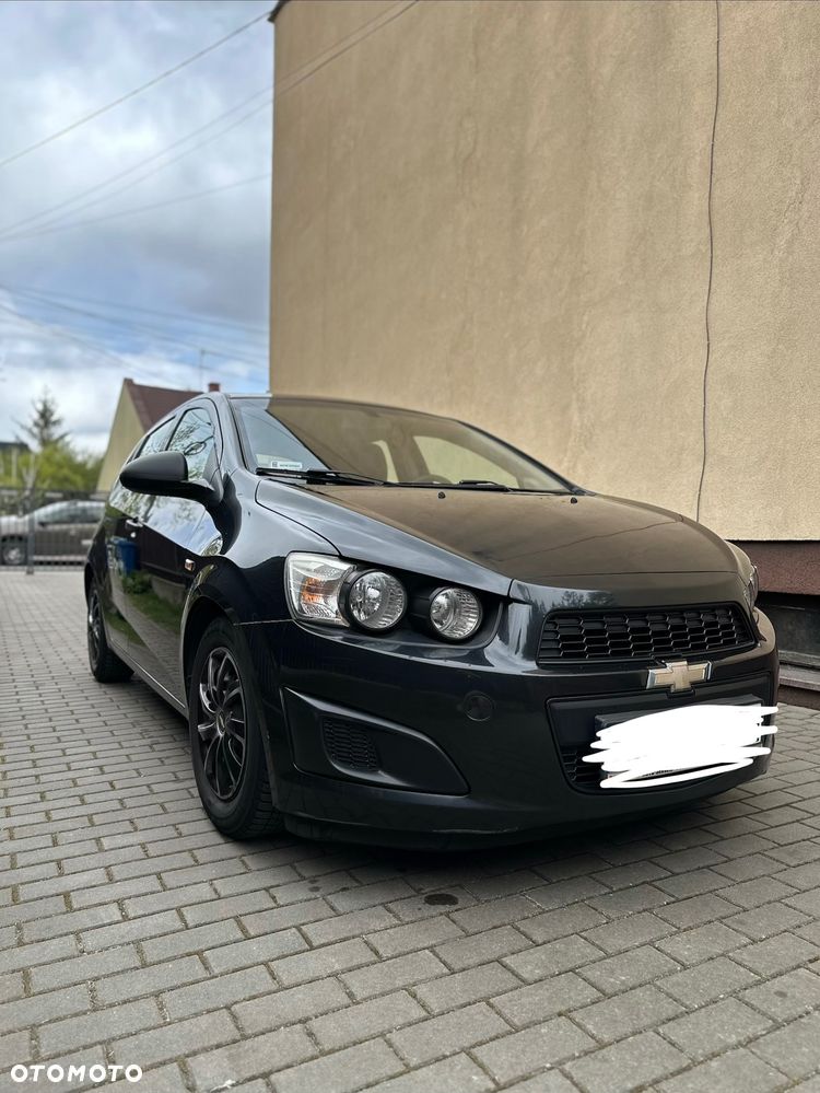 Chevrolet Aveo 1.2 LS - 2