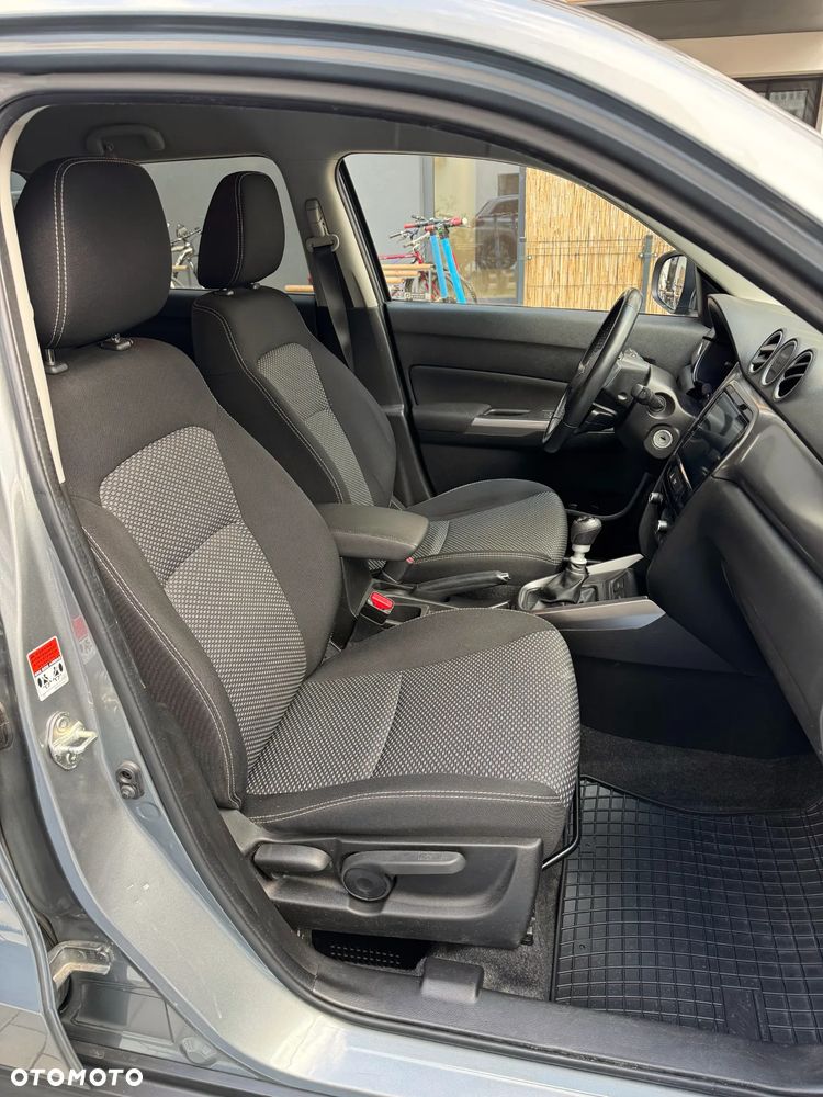 Suzuki Vitara 1.4 Boosterjet SHVS Premium 2WD - 16