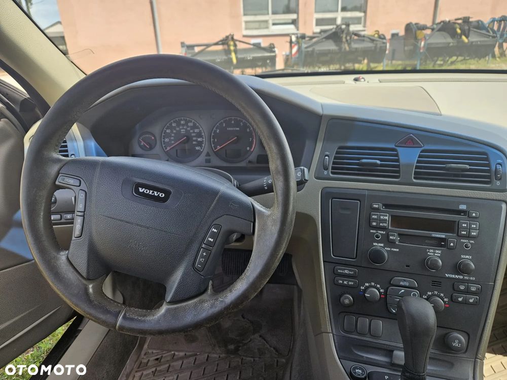 Volvo XC 70 - 9