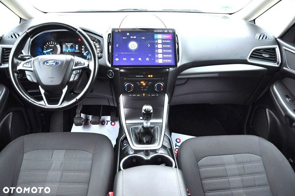 Ford Galaxy - 31