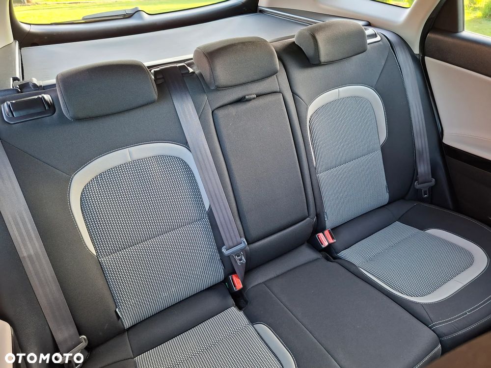 Kia Ceed 1.6 GDI XL - 29