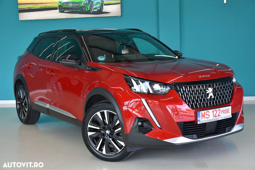 Peugeot 2008 PureTech 155 EAT8 GT - 2