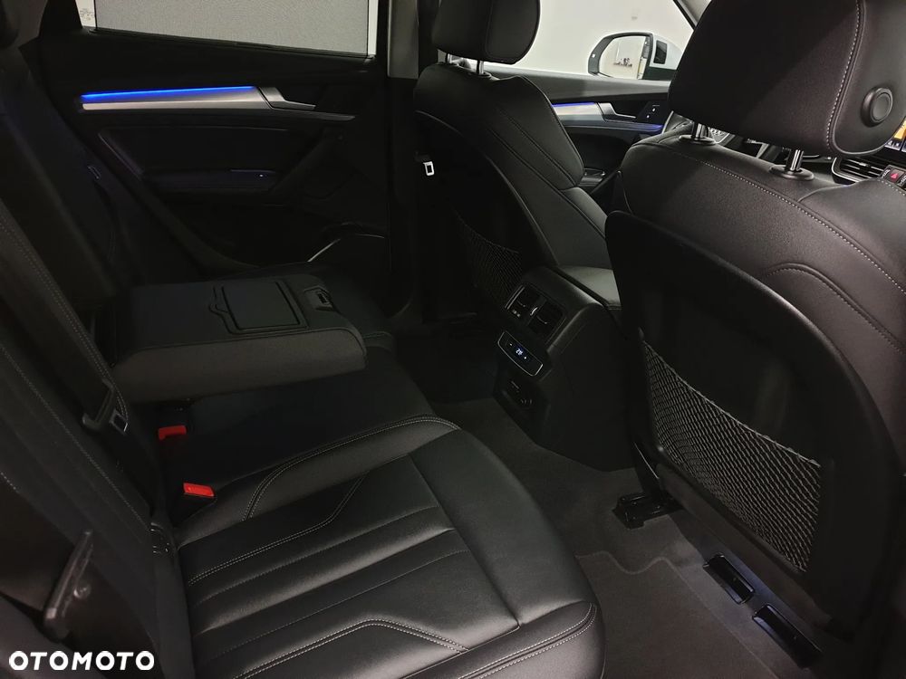 Audi Q5 40 TDI quattro S tronic S line - 29
