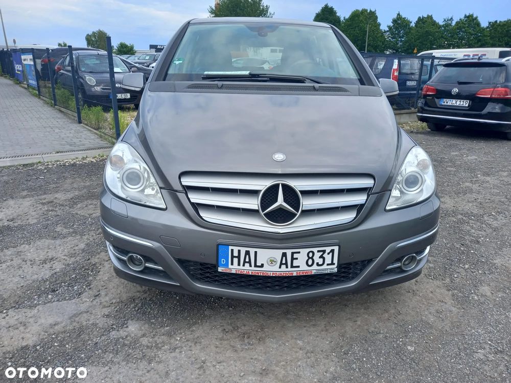 Mercedes-Benz Klasa B 180 BlueEFFICIENCY SPORT EDITION - 1