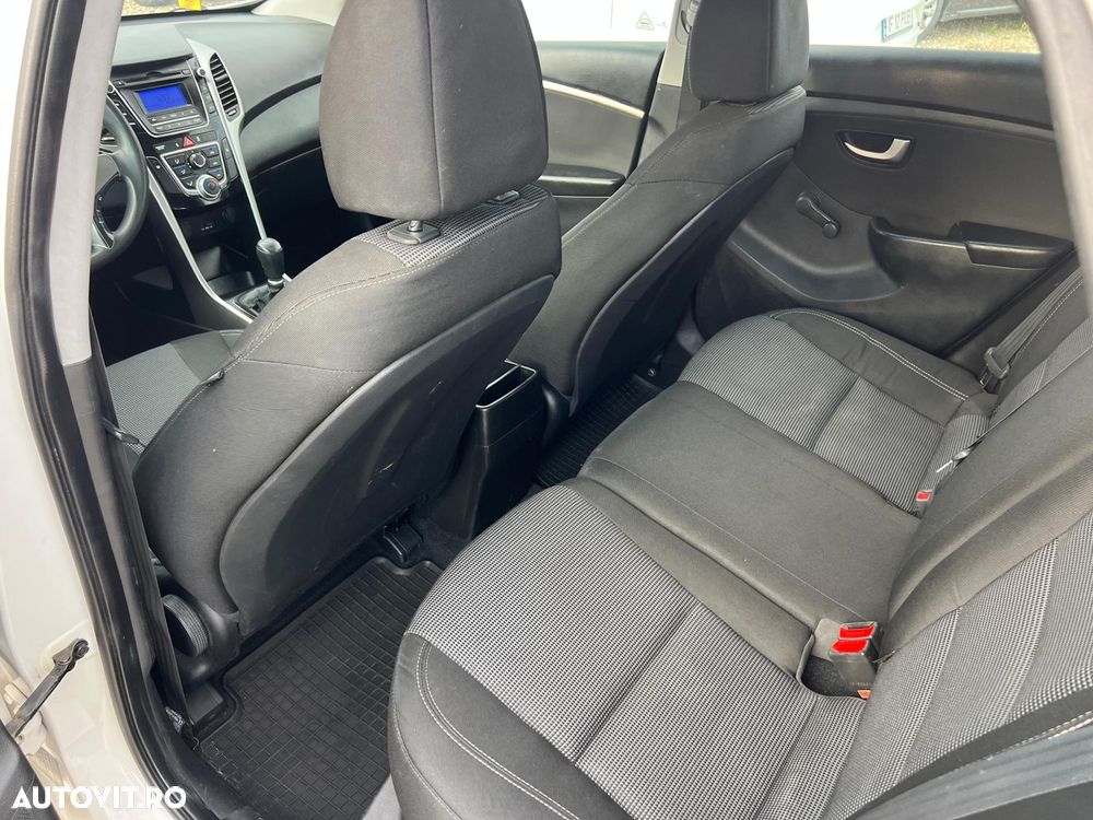 Hyundai i30 1.4 CRDi Classic - 6