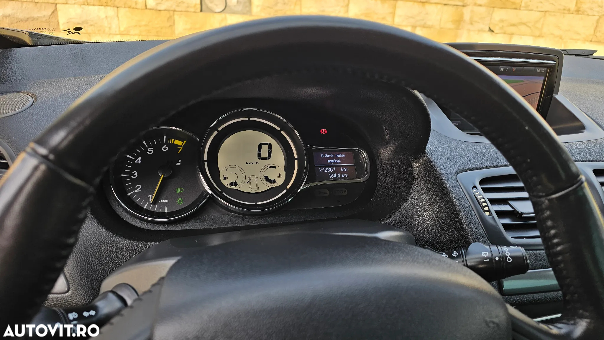 Renault Megane ENERGY TCe 130 LIMITED - 24