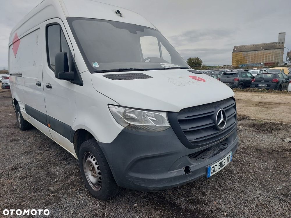 Mercedes-Benz Sprinter - 3