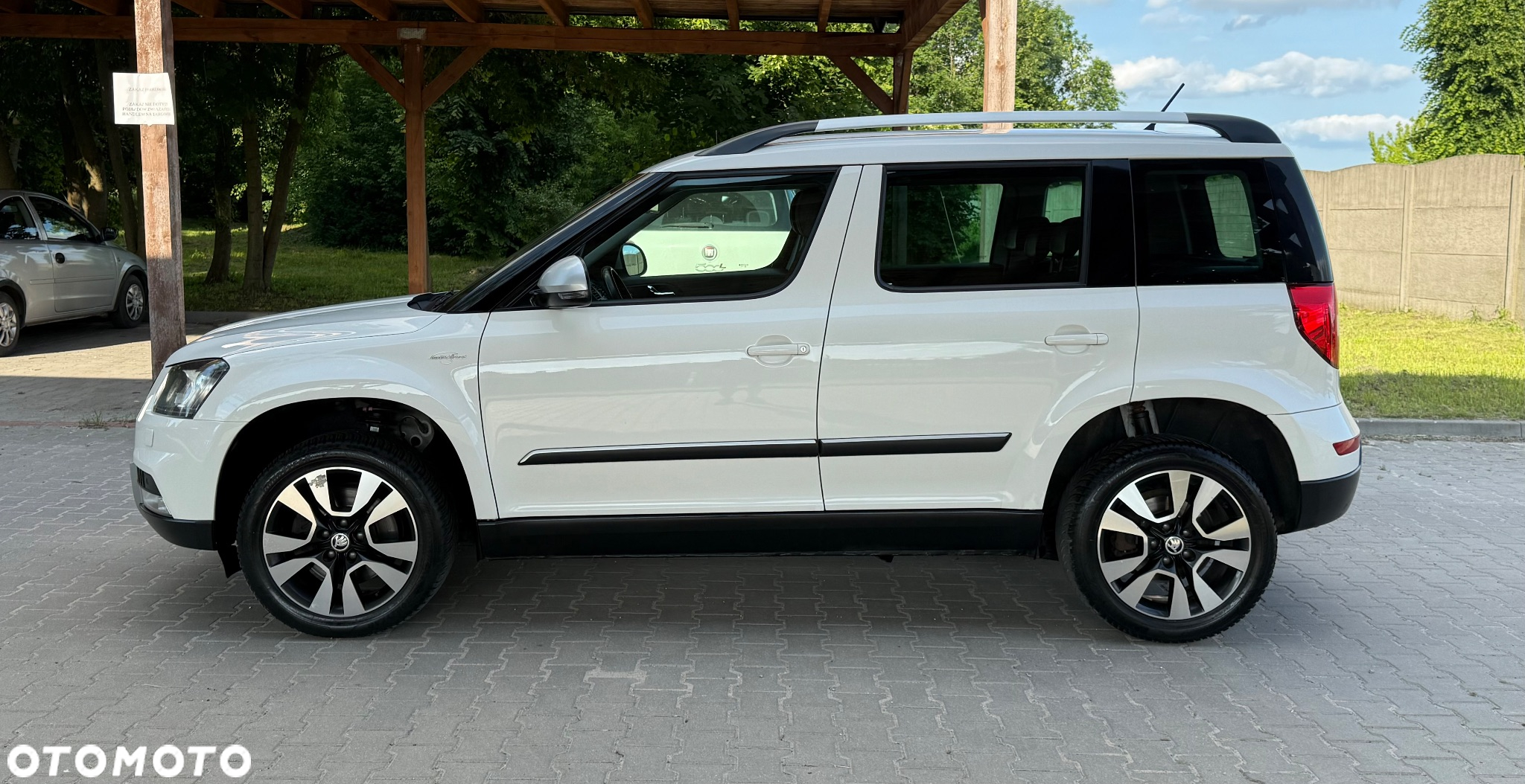 Skoda Yeti Outdoor 2.0 TDI DPF 4x4 L&K - 16