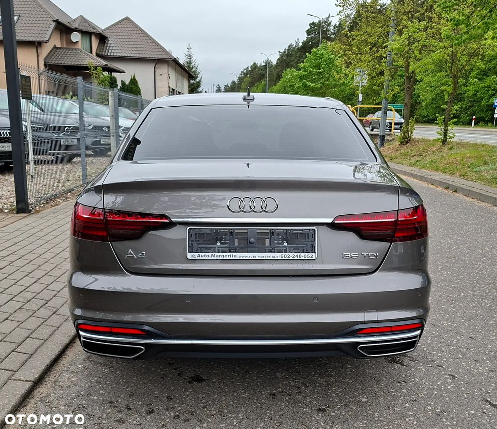 Audi A4 Limousine - 35