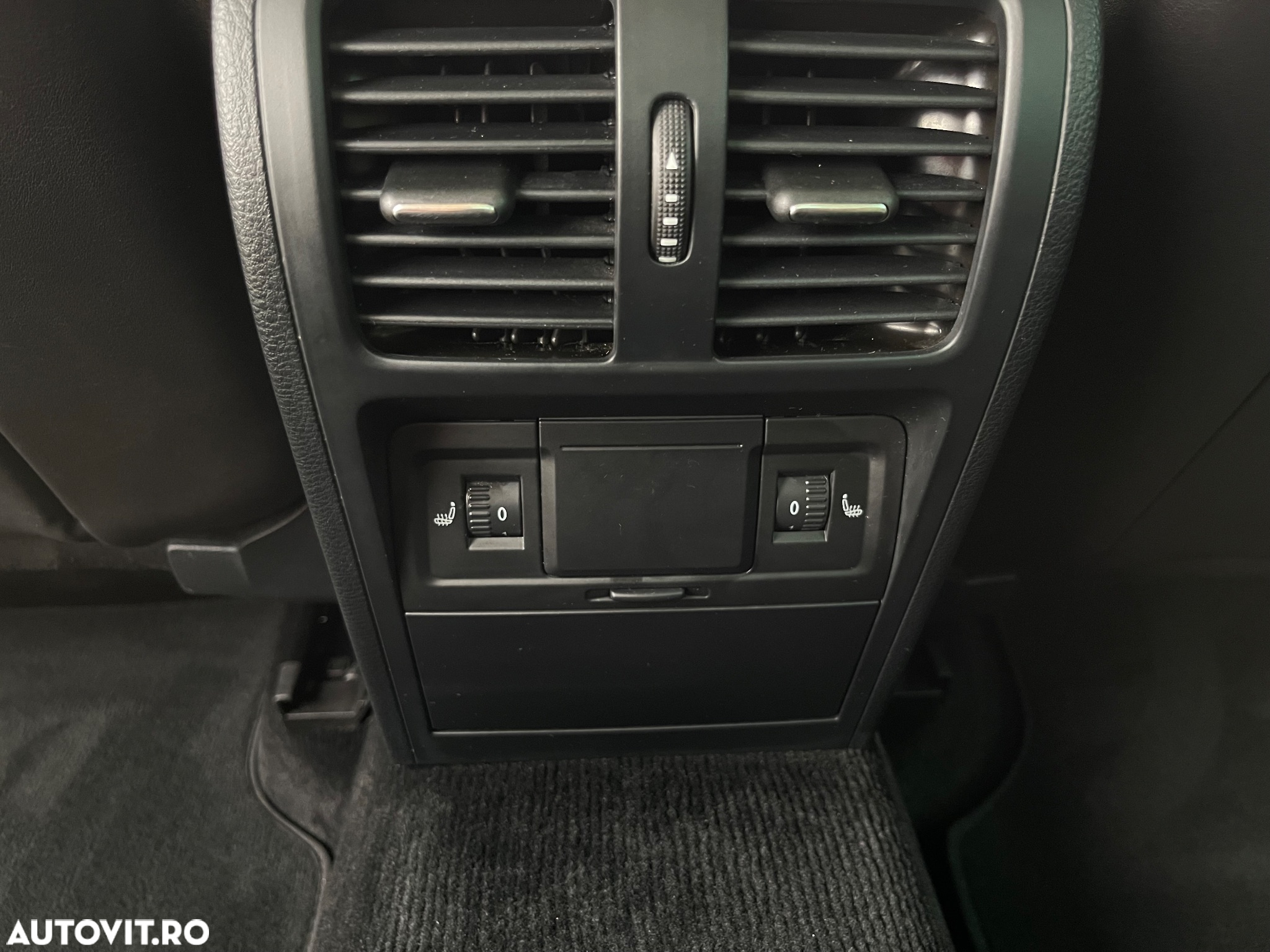 Volkswagen Passat CC 2.0 TDI BlueMotion Technology DSG - 10