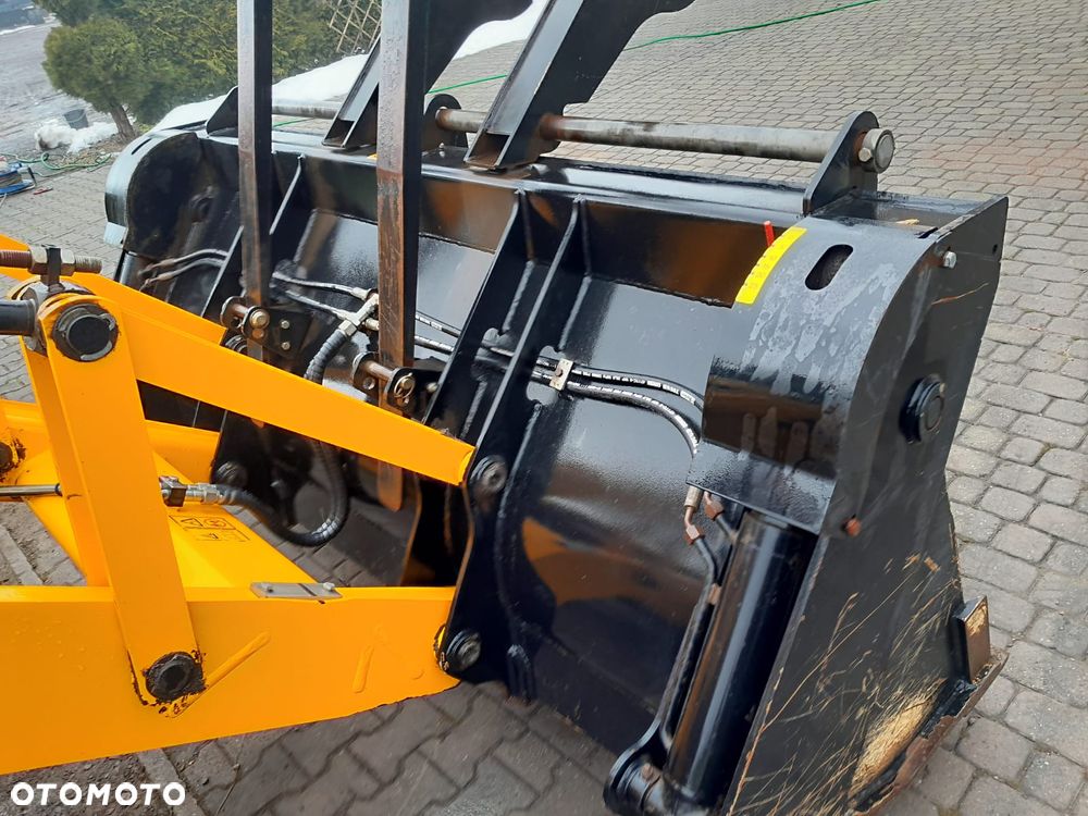 JCB 3CX 2300mtg - 12