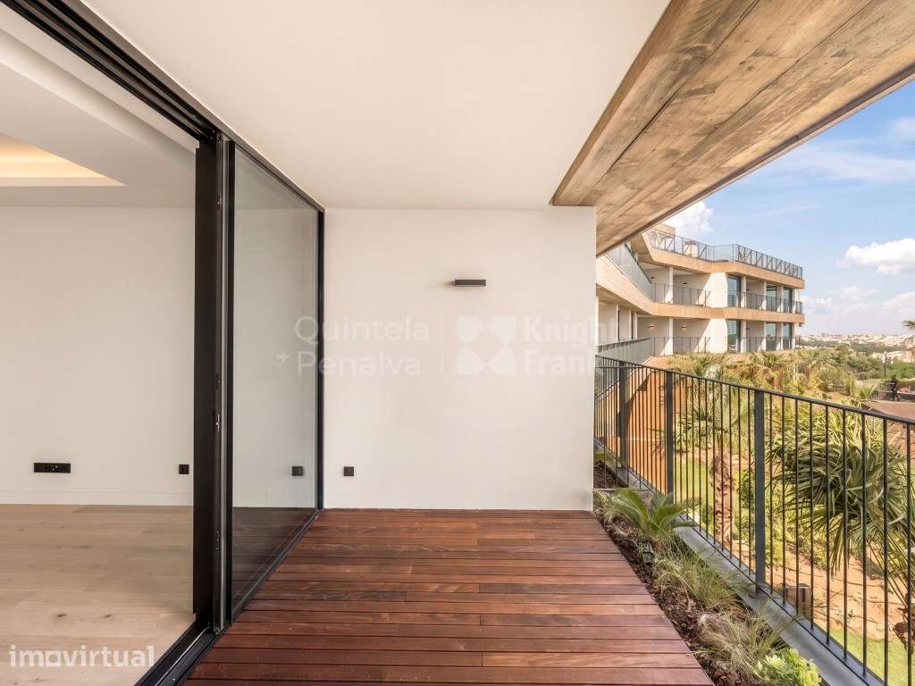 Apartamento T2 para arrendamento no Estoril Golf Residences - Grande imagem: 4/28
