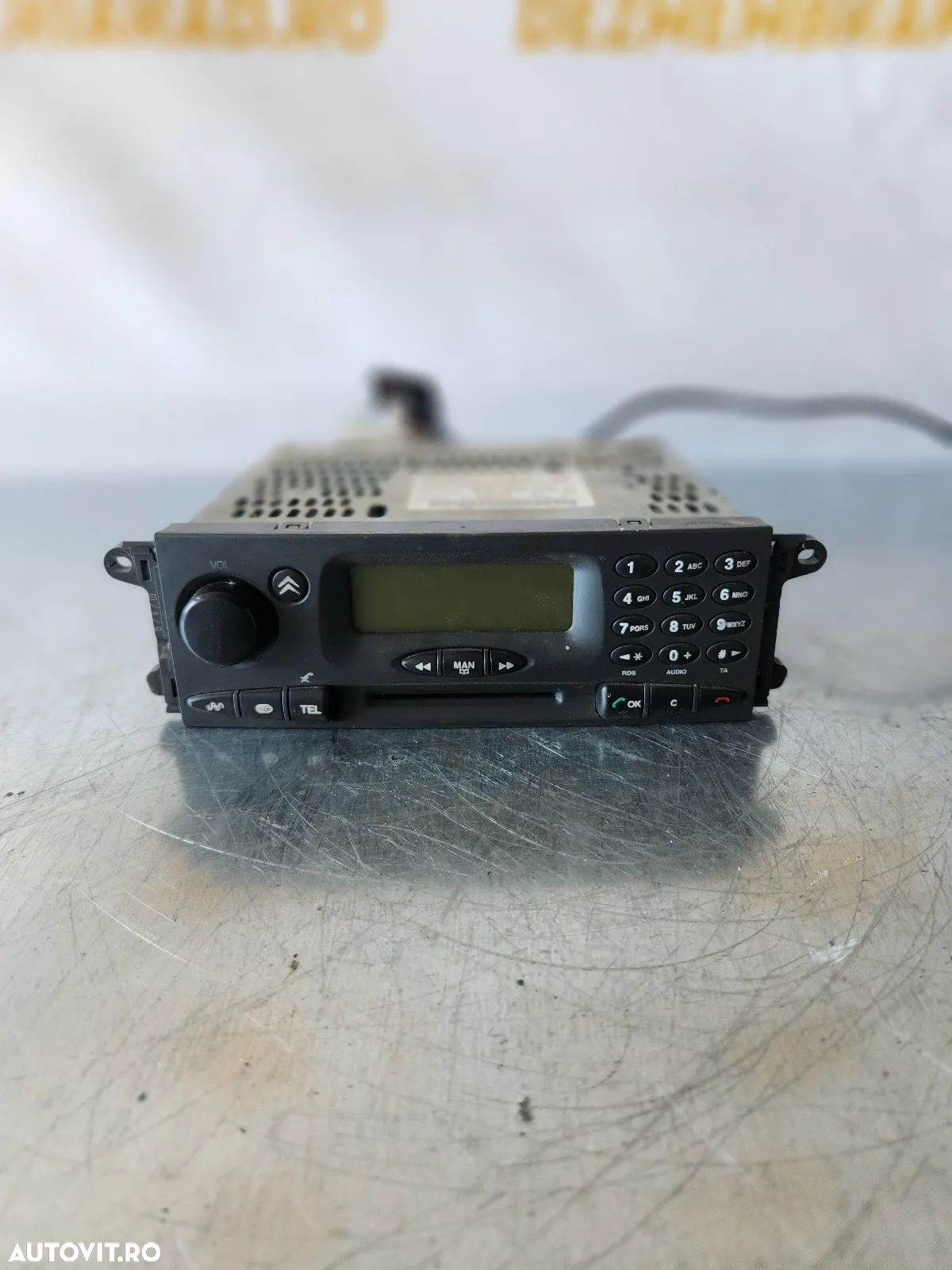Radio Gsm Cu Telefon Citroen C5 An 2001-2002-2003-2004 Cod K - Dezmembrari Arad - 1