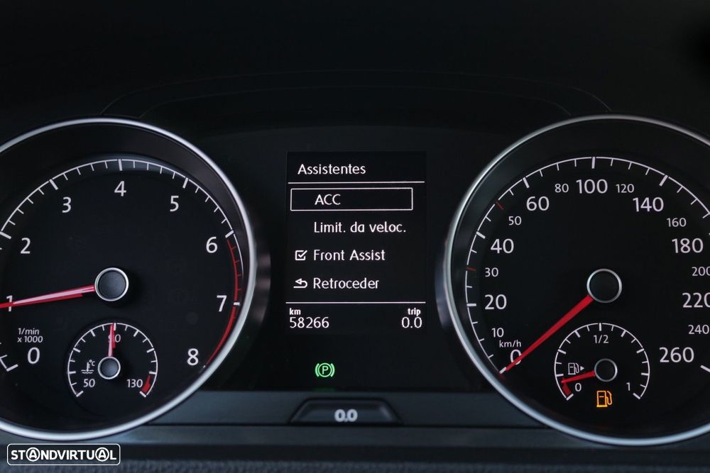 VW Golf Variant 1.0 TSI Confortline - 47