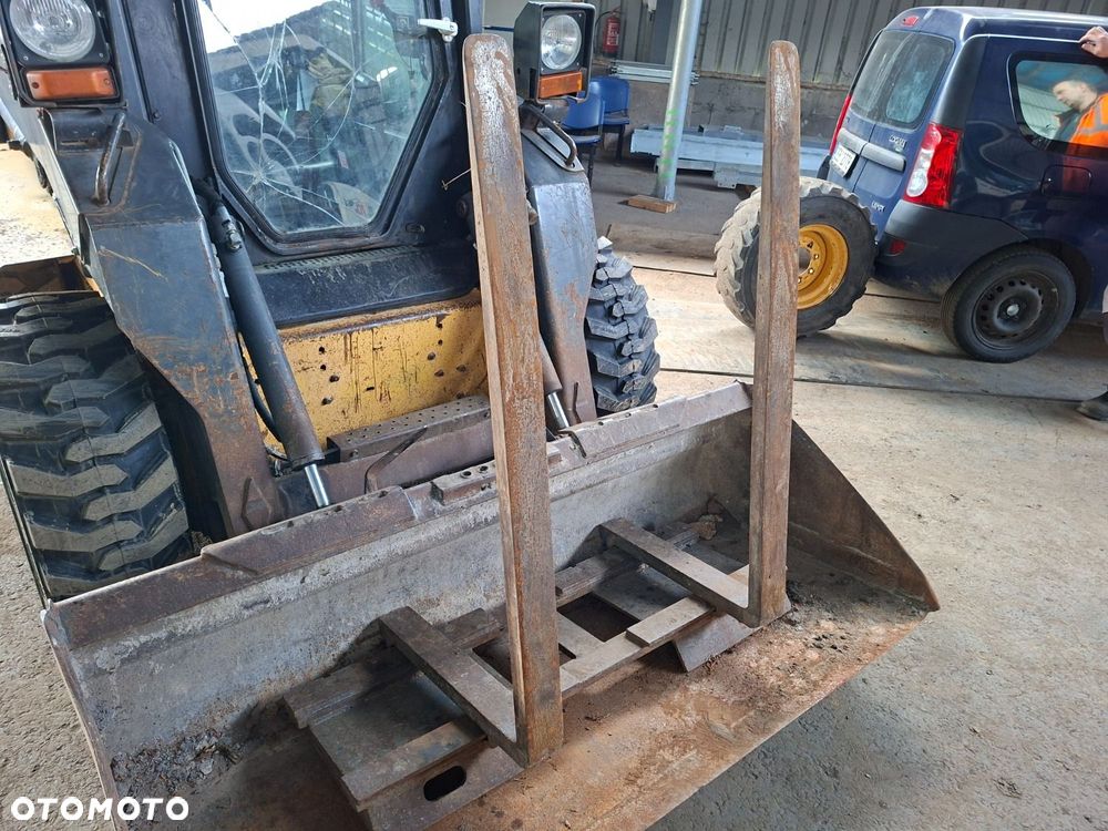 New Holland Ls 180 4X4 - 28