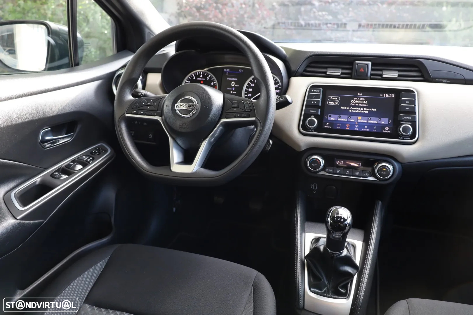 Nissan Micra 1.0 IG-T Acenta - 16