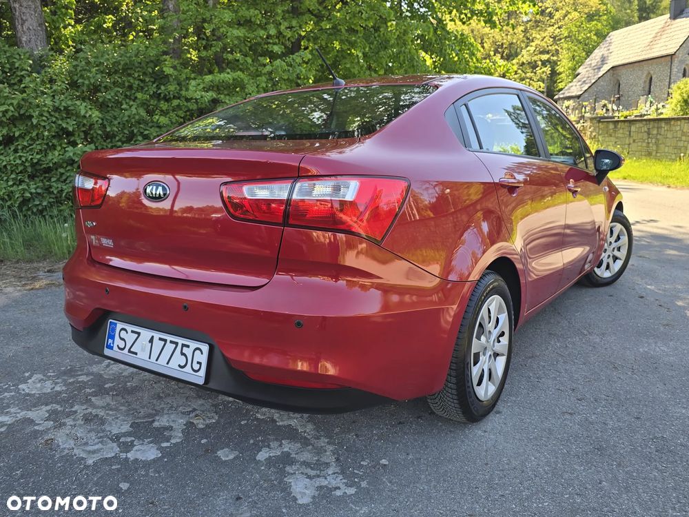 Kia Rio 1.2 L - 18