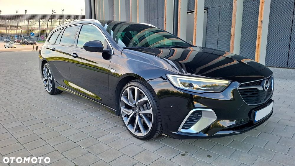 Opel Insignia 2.0 CDTI 4x4 GSi S&S - 4