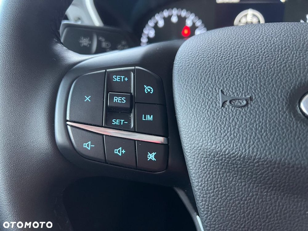 Ford Kuga 1.5 EcoBoost COOL&CONNECT - 31