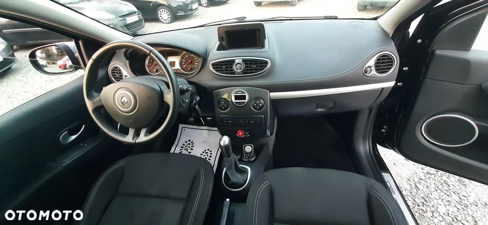 Renault Clio 1.2 16V Dwudziestka Euro5 - 30