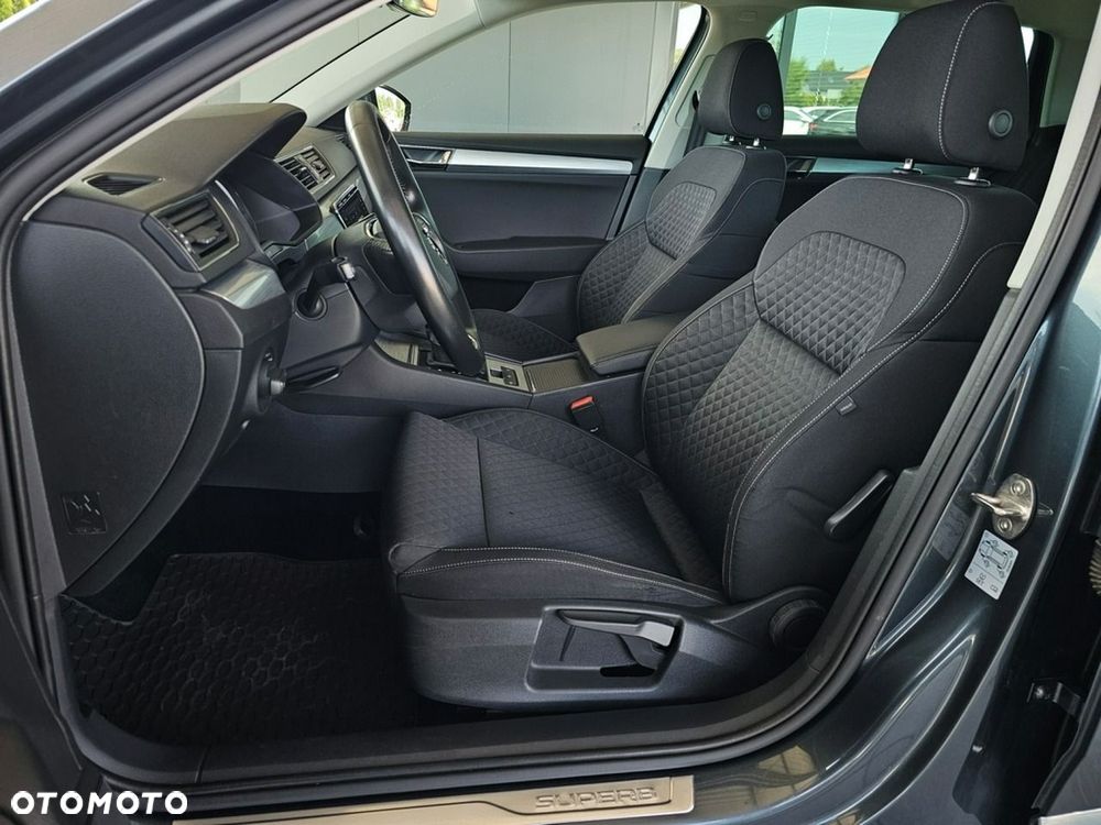 Skoda Superb - 32