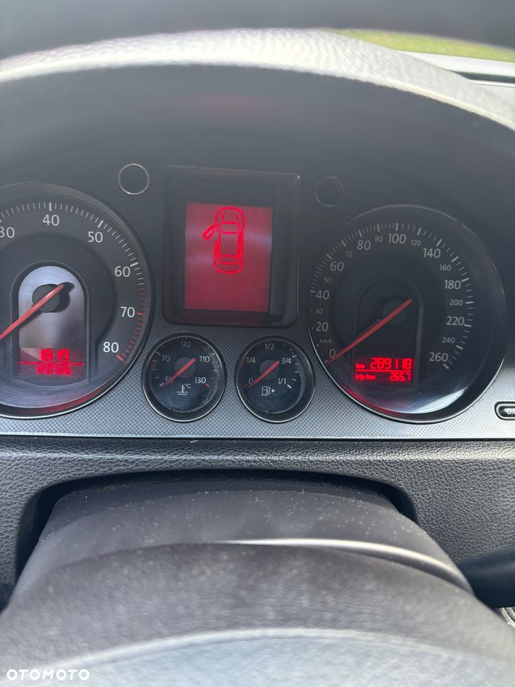 Volkswagen Passat - 7