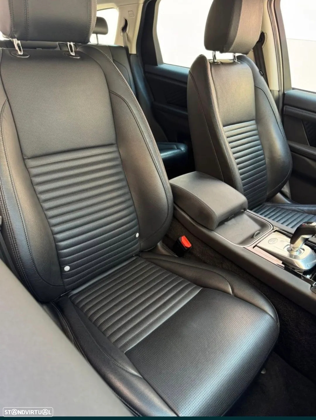 Land Rover Discovery - 9