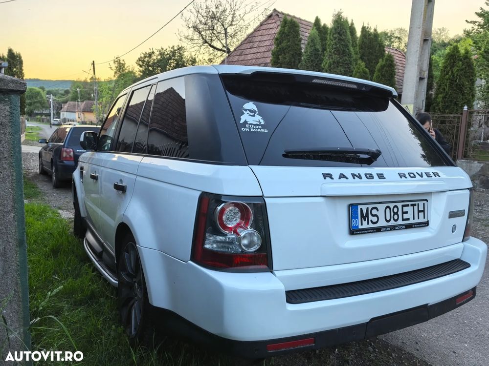 Land Rover Range Rover Sport 3.0 TDV6 Autobiography - 4