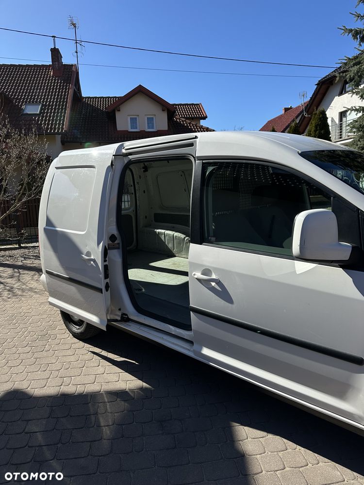 Volkswagen Caddy Maxi - 7
