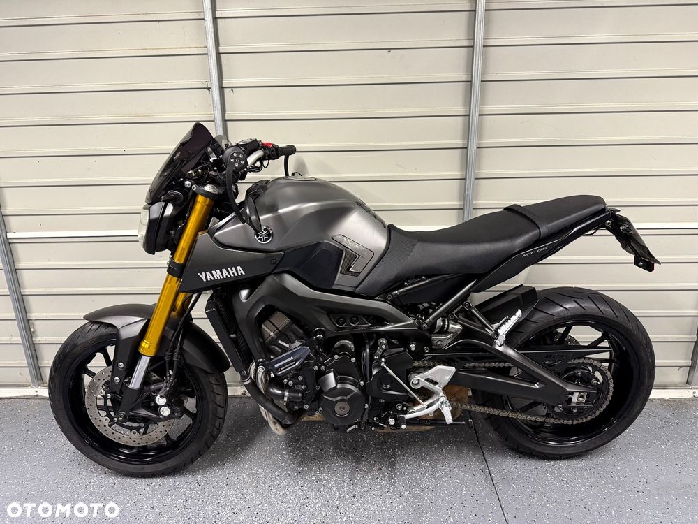 Yamaha MT - 13